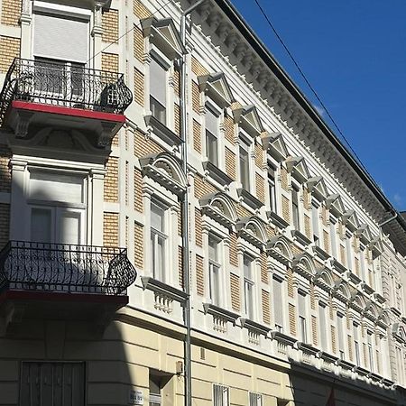 Budapest Central Andrassy Apartment Luaran gambar